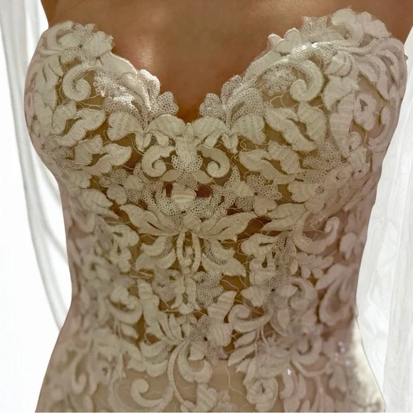 Strapless Lace Dress in Cream